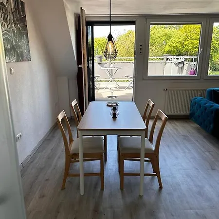 A&v Wunderschoene Rheinblick Zum Entspannen Ela Duisburg